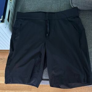 Athleta Tribeca 7” Bermuda Shorts